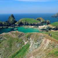Kynance cove from the cliffs, south cornwall | Robert Harding
