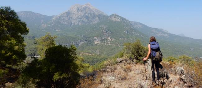 Hiker looking at Mt Olympos on the Lycian Way | Lilly Donkers